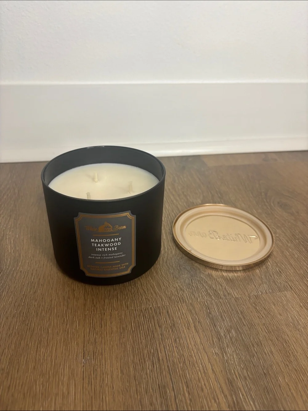 Bath & Body Works Mahogany Teakwood Intense 3 Wick Scented Candle 14.5 oz - Picture 2 of 2